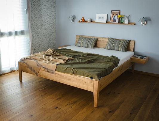 Cama Emily
